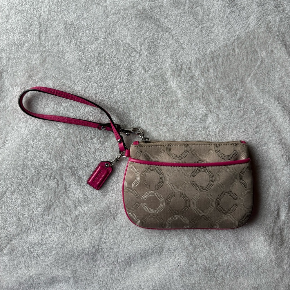 coach pink wristlet